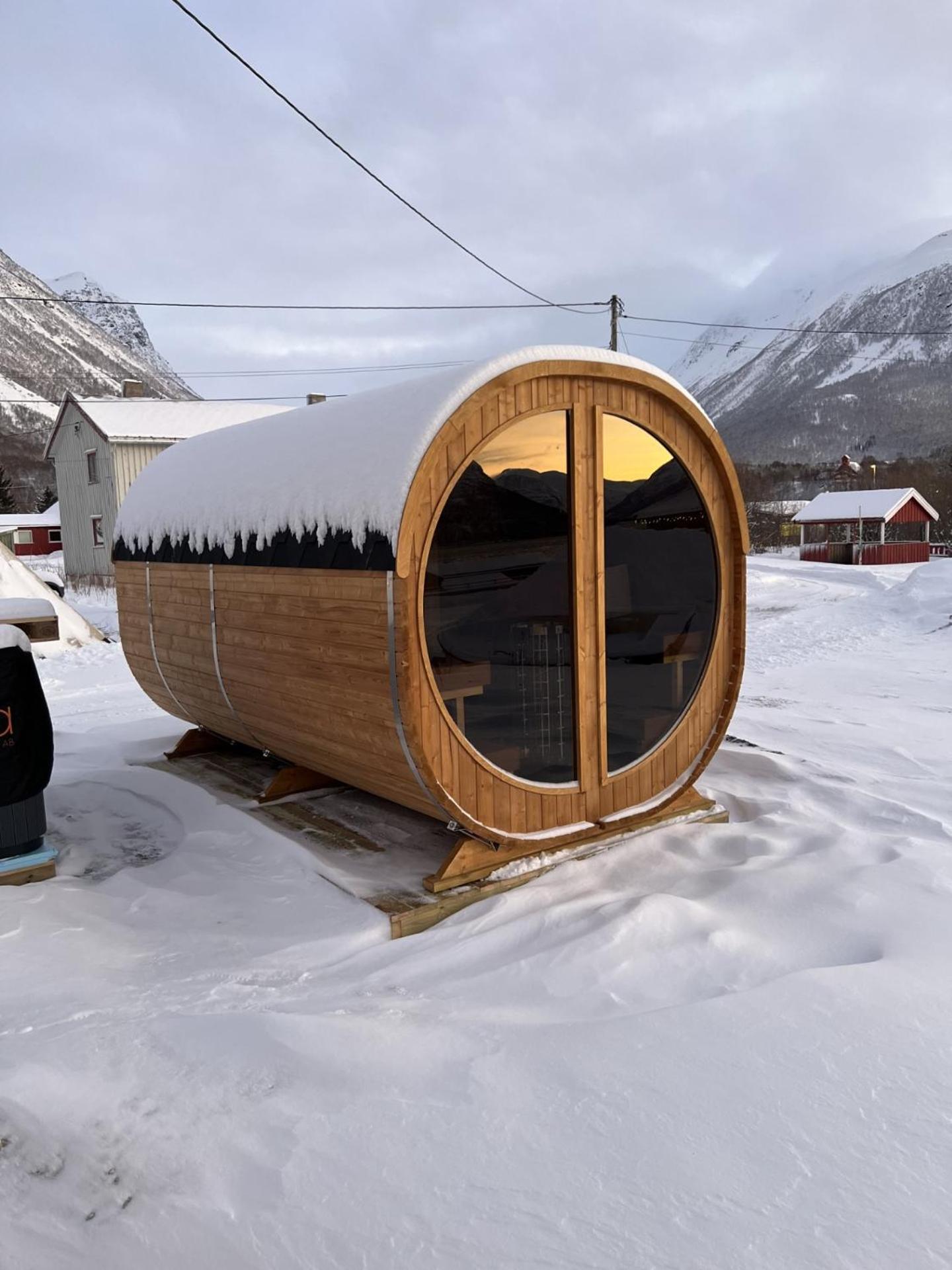 Alpan Apartments, Lyngenfjord Olderdalen المظهر الخارجي الصورة