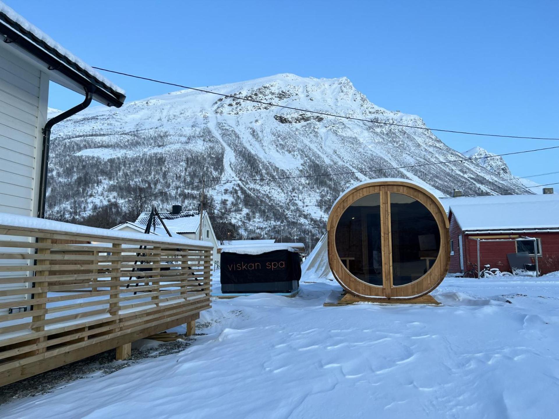 Alpan Apartments, Lyngenfjord Olderdalen المظهر الخارجي الصورة
