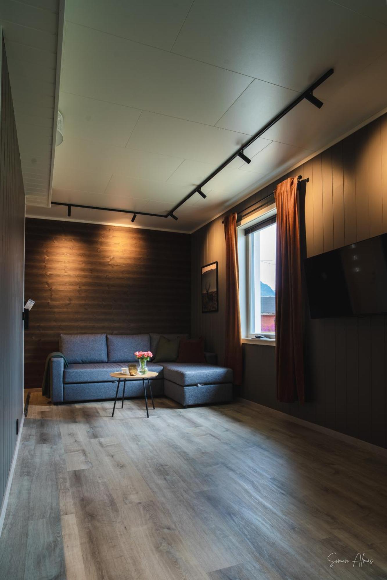Alpan Apartments, Lyngenfjord Olderdalen المظهر الخارجي الصورة