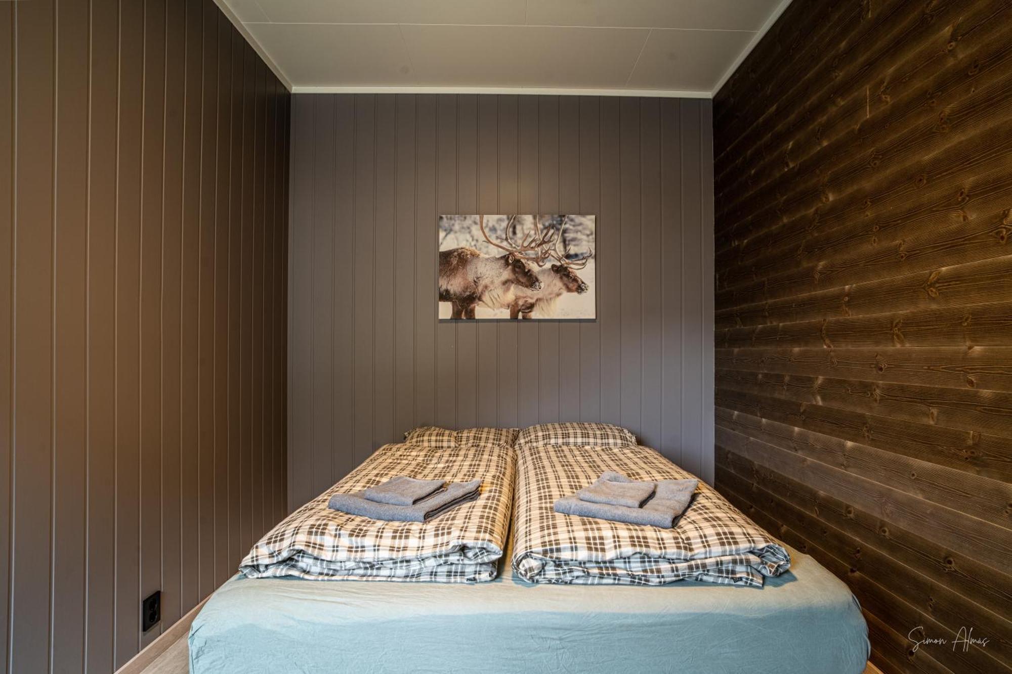 Alpan Apartments, Lyngenfjord Olderdalen المظهر الخارجي الصورة